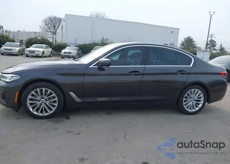 2021 BMW 530I z USA, uszkodzony, nr VIN WBA53BH04MWX18745